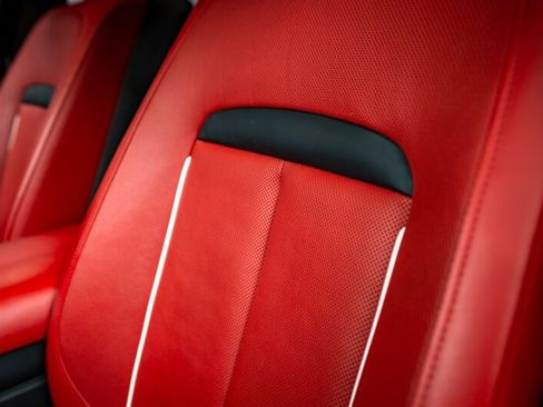 Used 2020 Rolls-Royce Cullinan image 15