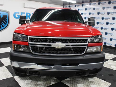 Used 2007 Chevrolet Silverado 2500 LT w/ Heavy-Duty Power Package image 6