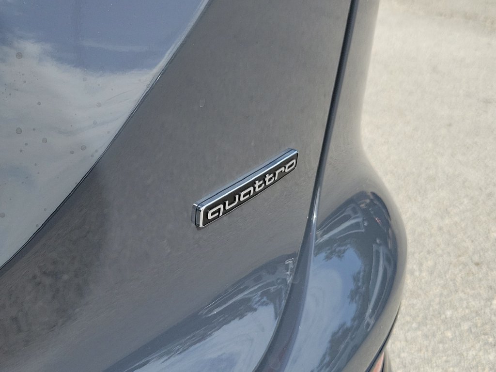 New 2027 Audi Q6 e-tron Premium Plus RWD image 6