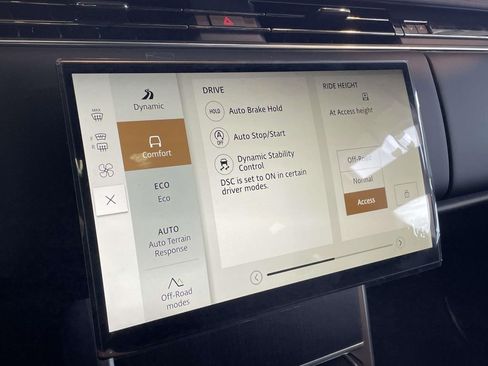 New 2026 Land Rover Range Rover SE AWD/4WD image 27