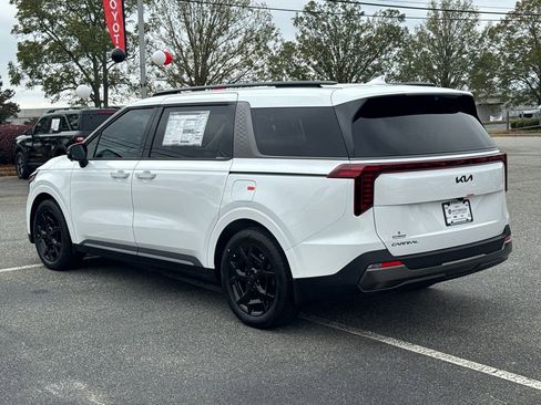 New 2026 Kia Carnival SX Prestige image 5
