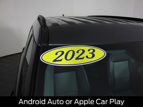 Used 2023 Ford Explorer XLT w/ Equipment Group 202A image 15