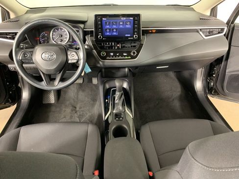 Used 2022 Toyota Corolla LE image 33