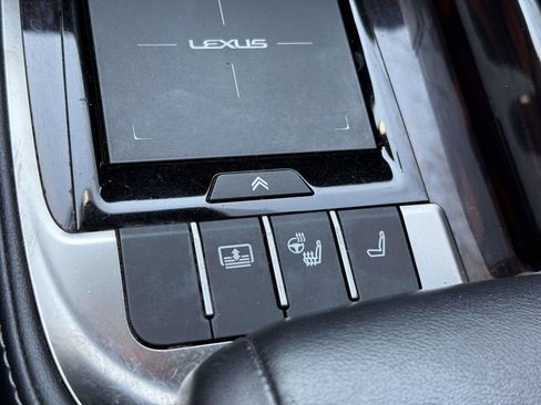 Used 2022 Lexus LS 500 AWD w/ Interior Upgrade Package image 27