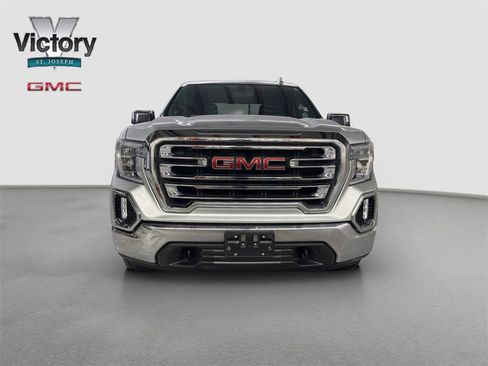 Used 2021 GMC Sierra 1500 SLT w/ SLT Convenience Package image 3