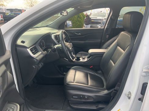 Used 2023 GMC Acadia SLT image 12