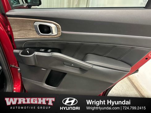 Used 2022 Kia Sorento SX Prestige image 15