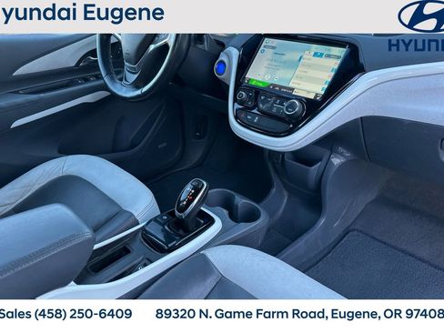 Used 2017 Chevrolet Bolt Premier w/ Driver Confidence II Package image 24