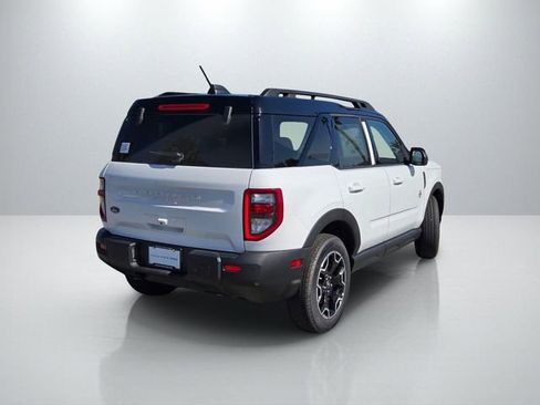 New 2025 Ford Bronco Sport Outer Banks image 4