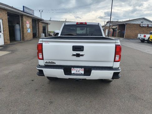 Used 2018 Chevrolet Silverado 1500 High Country AWD/4WD image 7