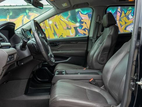 Used 2018 Honda Odyssey Elite image 32