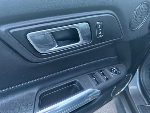 Used 2023 Ford Mustang Premium image 11