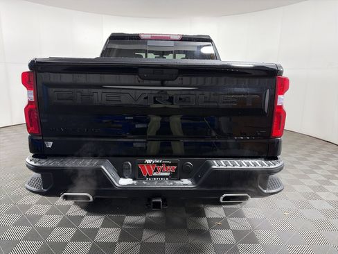 Used 2020 Chevrolet Silverado 1500 LT Trail Boss image 16