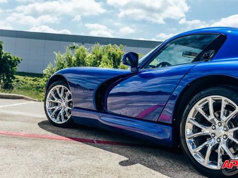 Used 1996 Dodge Viper GTS RWD image 69
