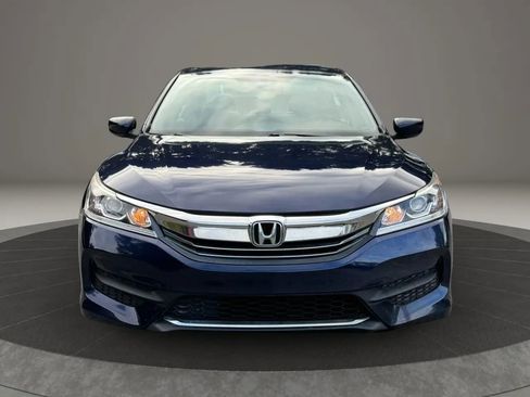 Used 2016 Honda Accord LX image 2