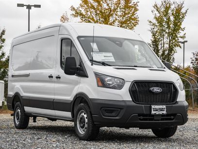 New 2026 Ford Transit 250 148 Medium Roof w/ Load Area Protection Package