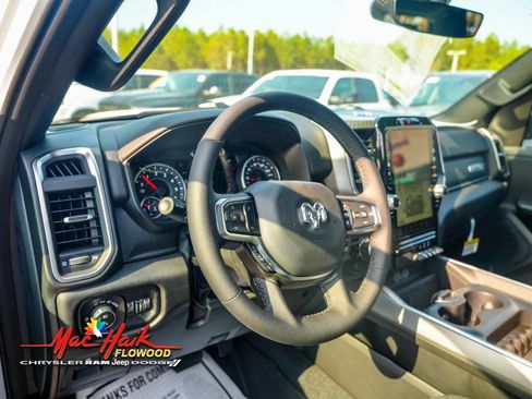 New 2026 RAM 1500 Big Horn AWD/4WD image 11