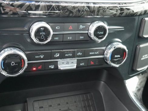 New 2025 Ford F150 XLT w/ Equipment Group 303A High image 25