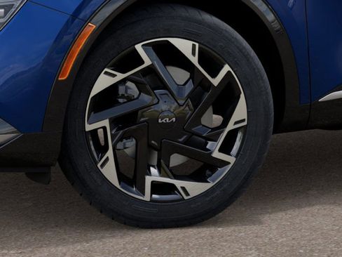 New 2025 Kia Sportage SX image 9