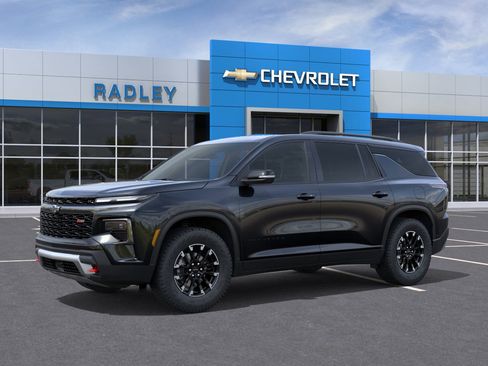 New 2026 Chevrolet Traverse Z71 image 2