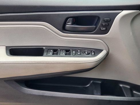 Used 2018 Honda Odyssey EX-L image 20