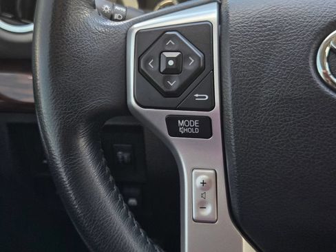 Used 2015 Toyota Tundra Limited w/ Limited Premium Package AWD/4WD image 26