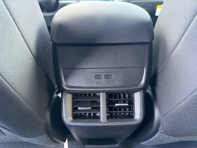 New 2026 Chevrolet Equinox LT FWD image 21