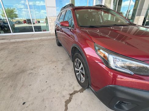Used 2020 Subaru Outback Premium AWD/4WD image 30