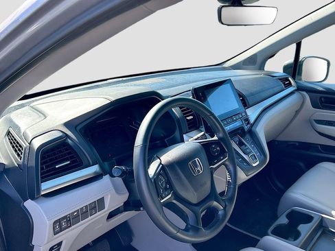 Used 2019 Honda Odyssey EX-L image 9