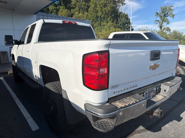 Used 2017 Chevrolet Silverado 2500 LT AWD/4WD image 5