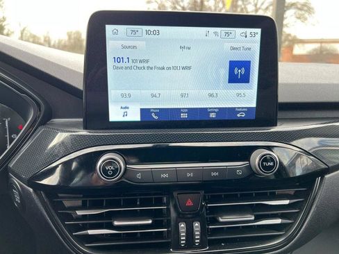 Certified 2025 Ford Escape ST-Line AWD/4WD image 27