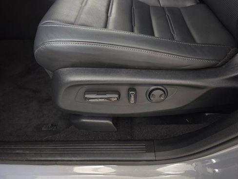 Certified 2025 Honda CR-V EX-L image 17