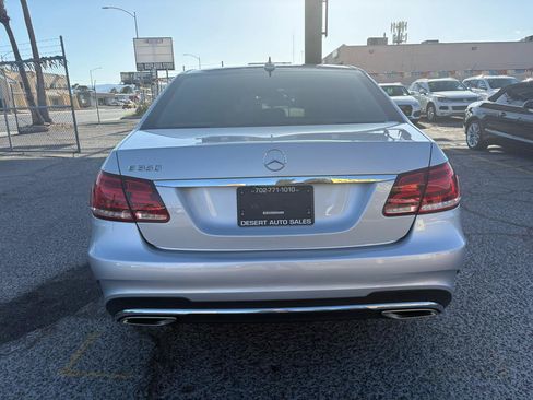 Used 2016 Mercedes-Benz E 350 Sedan w/ Premium Package image 5