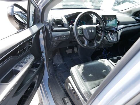Used 2024 Honda Odyssey Elite image 10