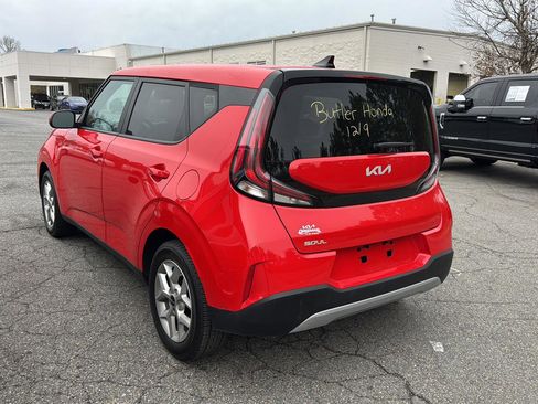 Used 2024 Kia Soul LX w/ Option Group 015 image 7