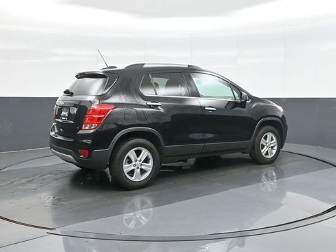Used 2019 Chevrolet Trax LT w/ Driver Confidence Package AWD/4WD image 7