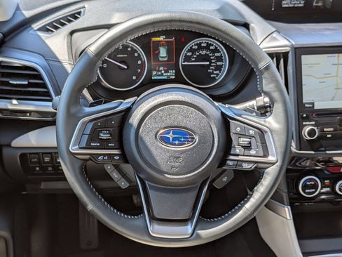 Used 2023 Subaru Forester Limited AWD/4WD image 32