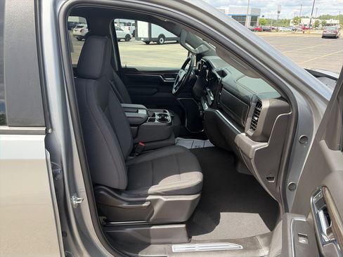 Used 2026 Chevrolet Silverado 1500 LT AWD/4WD image 23