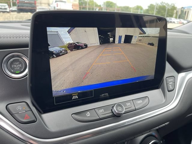 New 2026 Chevrolet Blazer LT w/ Convenience Package FWD image 21