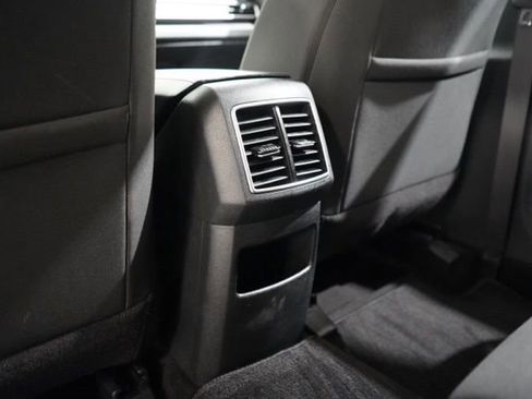 Used 2025 Kia Sportage LX image 31