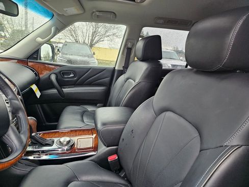 Used 2017 INFINITI QX80 4WD w/ Deluxe Technology Package image 28