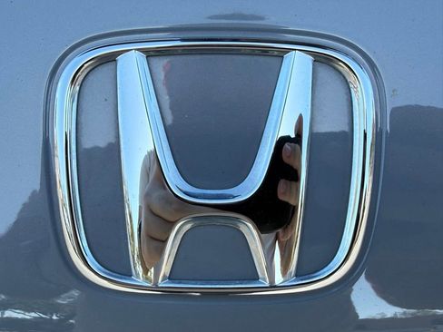 Certified 2024 Honda HR-V Sport image 36