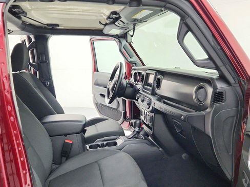 Used 2022 Jeep Wrangler Unlimited Sport AWD/4WD image 22