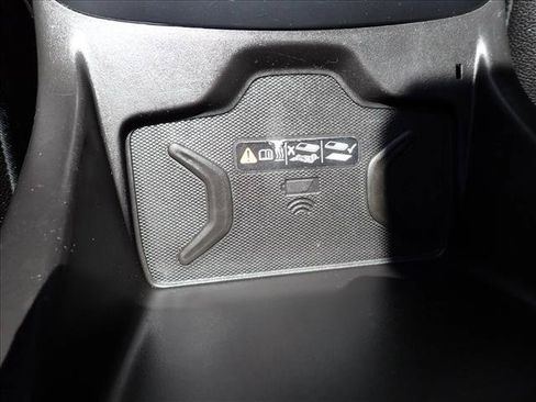 Used 2017 Chevrolet Colorado ZR2 AWD/4WD image 18