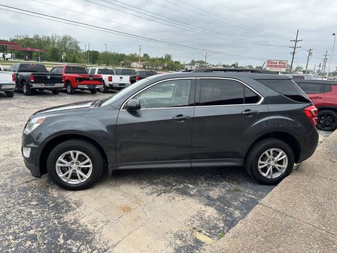 Used 2017 Chevrolet Equinox LT w/ Convenience Package FWD image 6