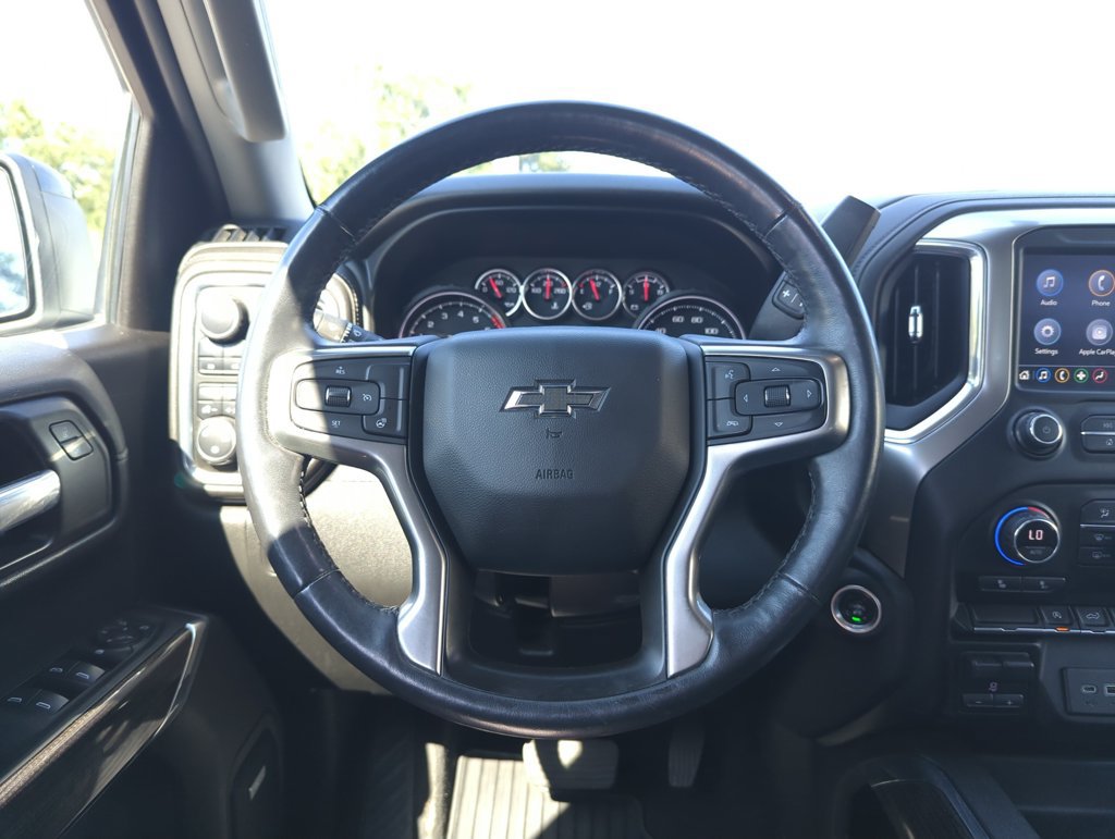 Used 2021 Chevrolet Silverado 1500 RST w/ Redline Edition AWD/4WD image 17