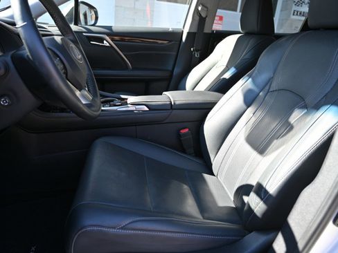 Used 2017 Lexus RX 350 RX 350 AWD w/ Premium Package image 17