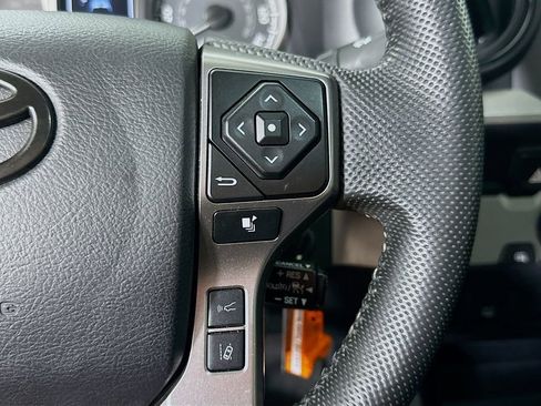 Used 2022 Toyota Tacoma SR5 w/ Technology Package RWD image 23