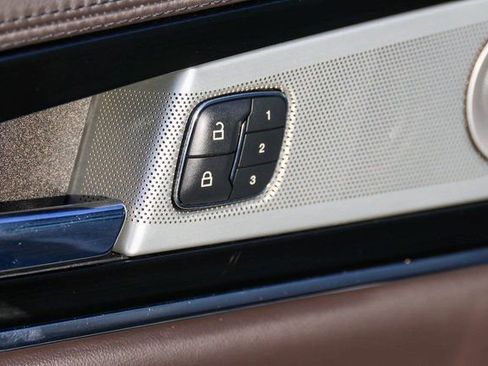 Used 2022 Lincoln Nautilus Black Label w/ Class II Trailer Tow Package image 12