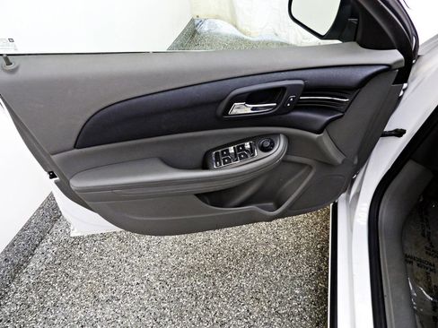 Used 2013 Chevrolet Malibu LS w/ Protection Package image 7